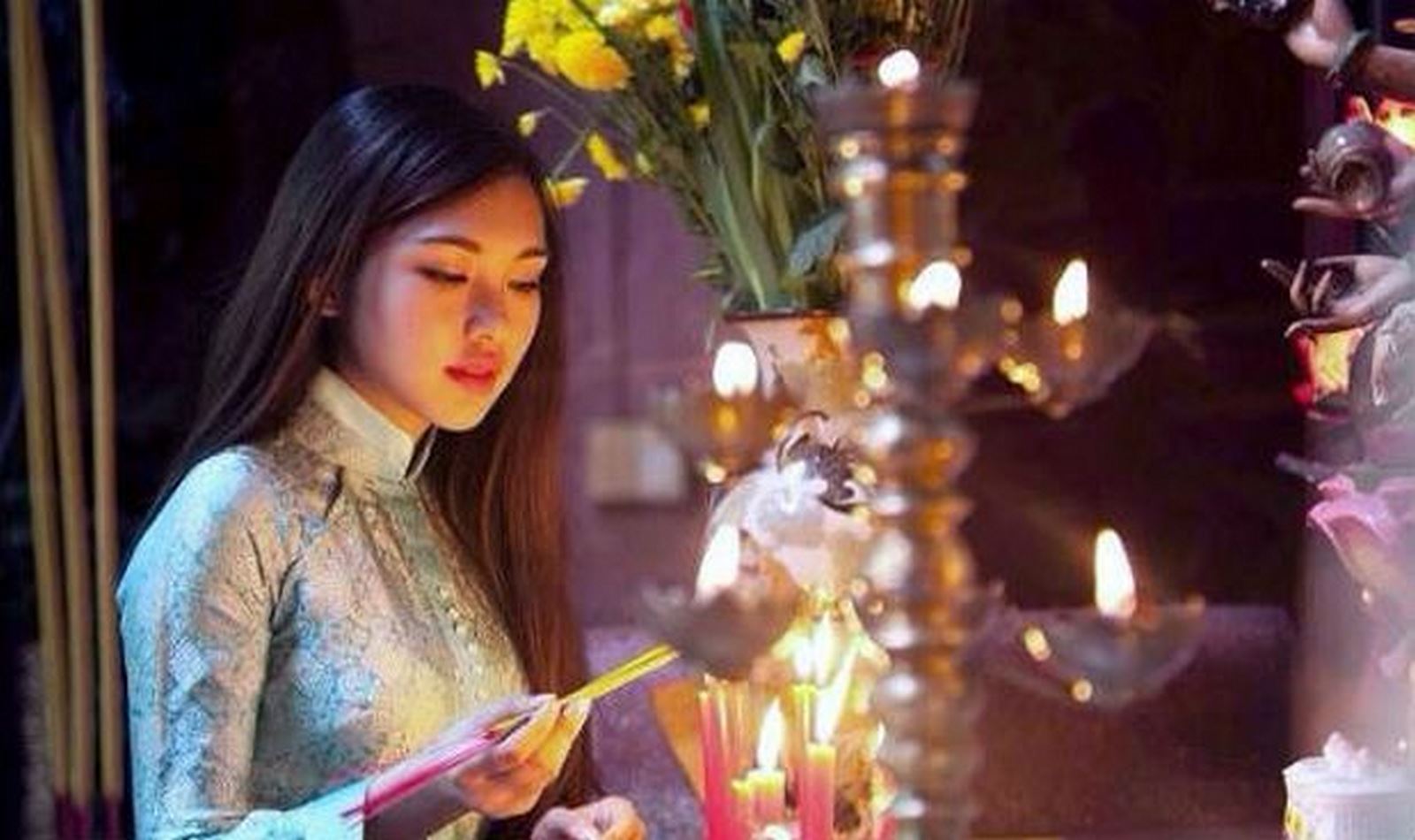 ​TẠI SAO PHẢI CÚNG VÀO MÙNG MỘT VÀ NGÀY RẰM HÀNG THÁNG