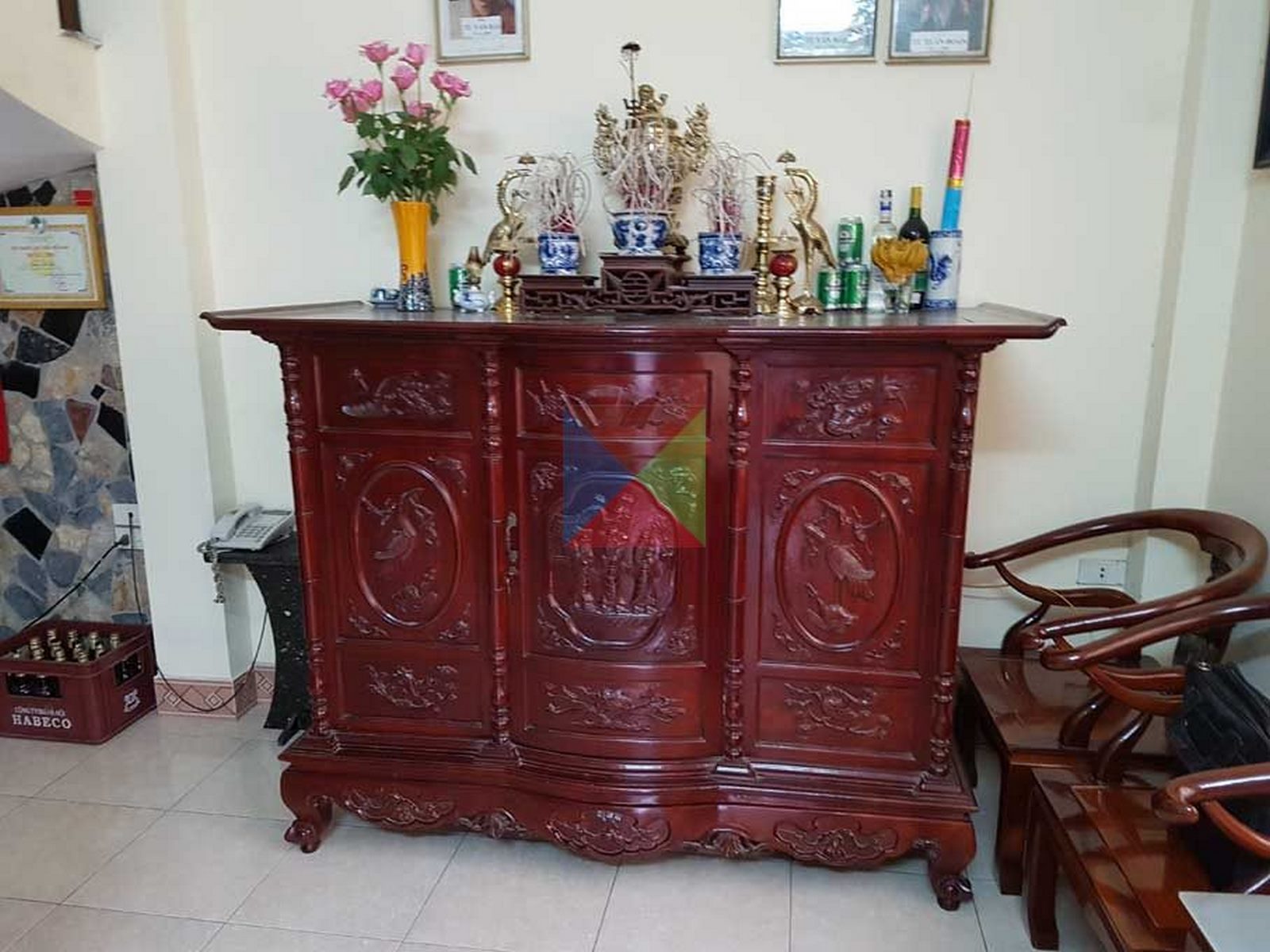 cách chọn tủ thờ