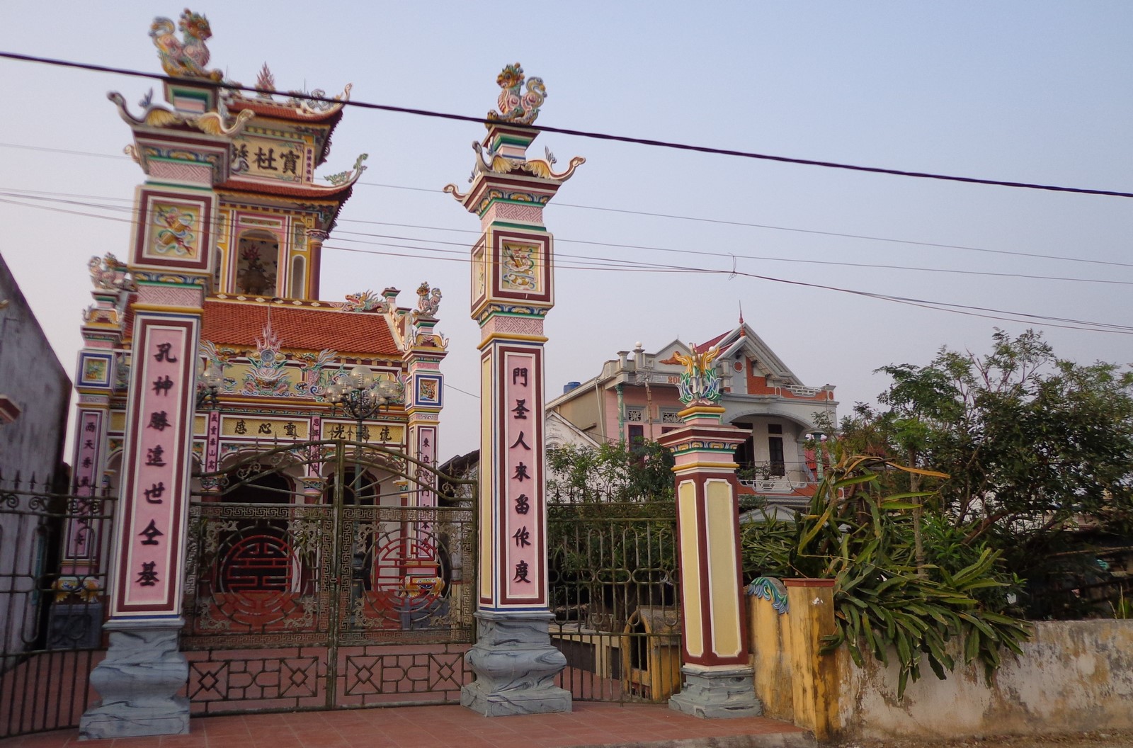 ​Nhà thờ họ - Những điều cần biết về hướng và thế đất