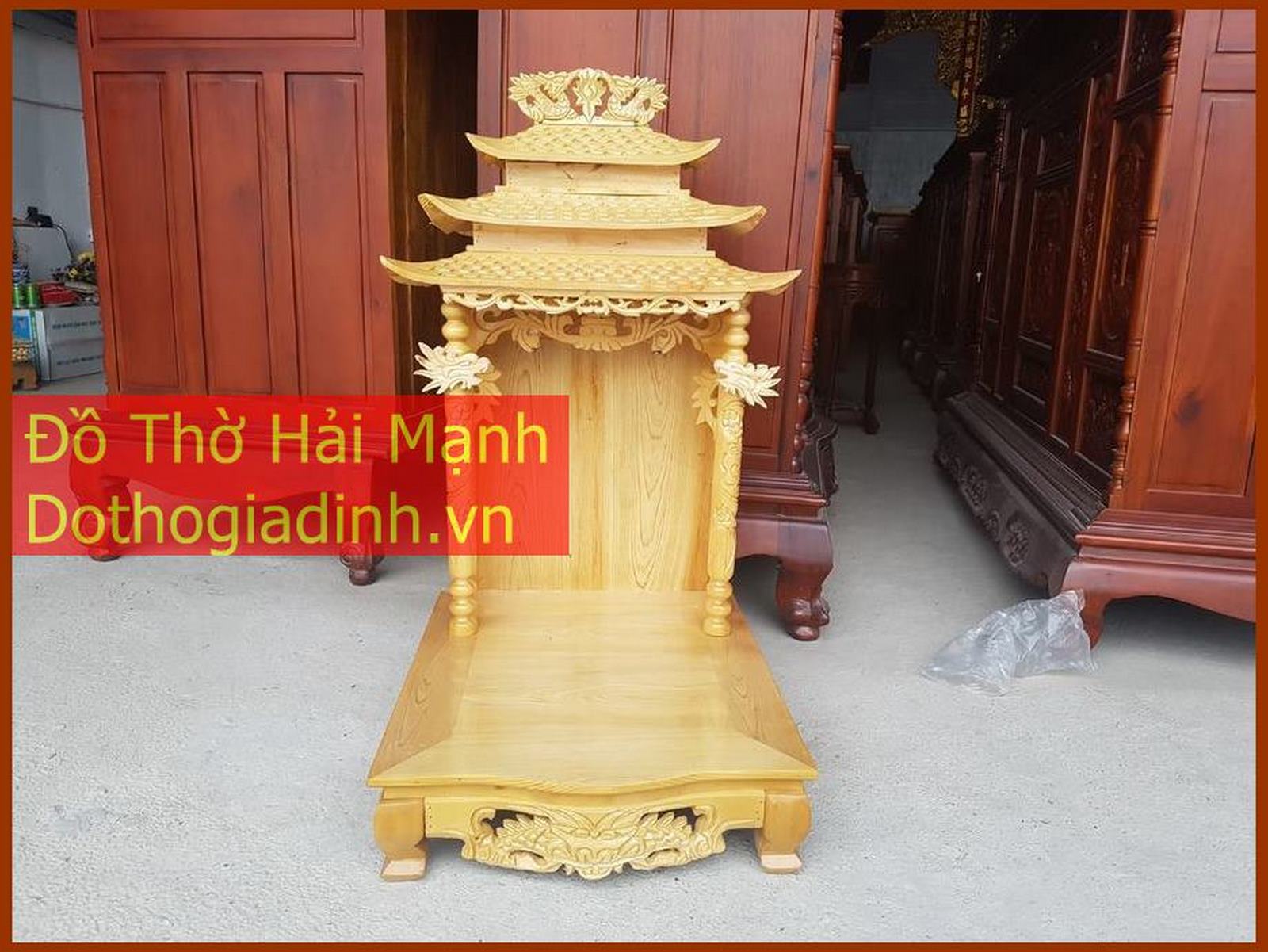 Cách đặt bàn thờ thần tài cho tuổi Giáp Tuất