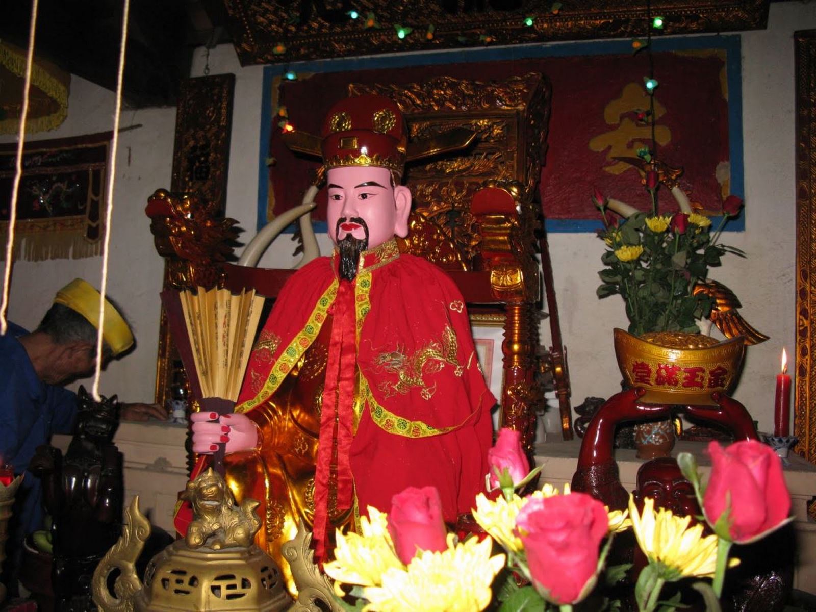 ​Phân biệt thần, tiên, thánh