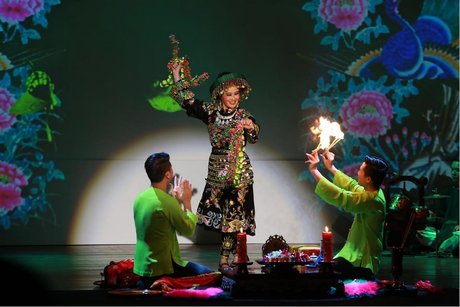 ​TỨ PHỦ THÁNH CÔ TRONG TÍN NGƯỠNG THỜ MẪU