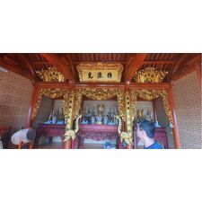 Mẫu cửa võng sơn son thếp vàng đẹp và đồ thờ tại nhà thờ họ tại Diễn Kỷ - Diễn Châu - Nghệ An