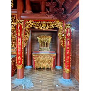 Mẫu cửa võng sơn son thếp vàng đẹp lắp tại nhà thờ họ năm 2022