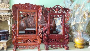 Khung Ảnh Thờ Nơi Lưu Giữ Ký Ức