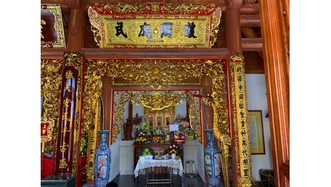 Hướng Dẫn Cách Đọc Và Hiểu Ý Nghĩa Chữ Viết Trên Các Tấm Hoành Phi