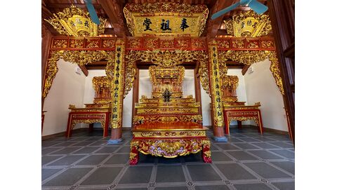 Ý Nghĩa Của Hoa Văn Trên Đồ Thờ Truyền Thống – Giá Trị Văn Hóa Và Tâm Linh Người Việt