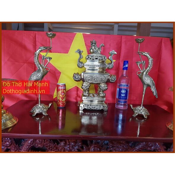 Bộ đỉnh đồng Vĩnh Tiến Số 4 vuông - tam sự